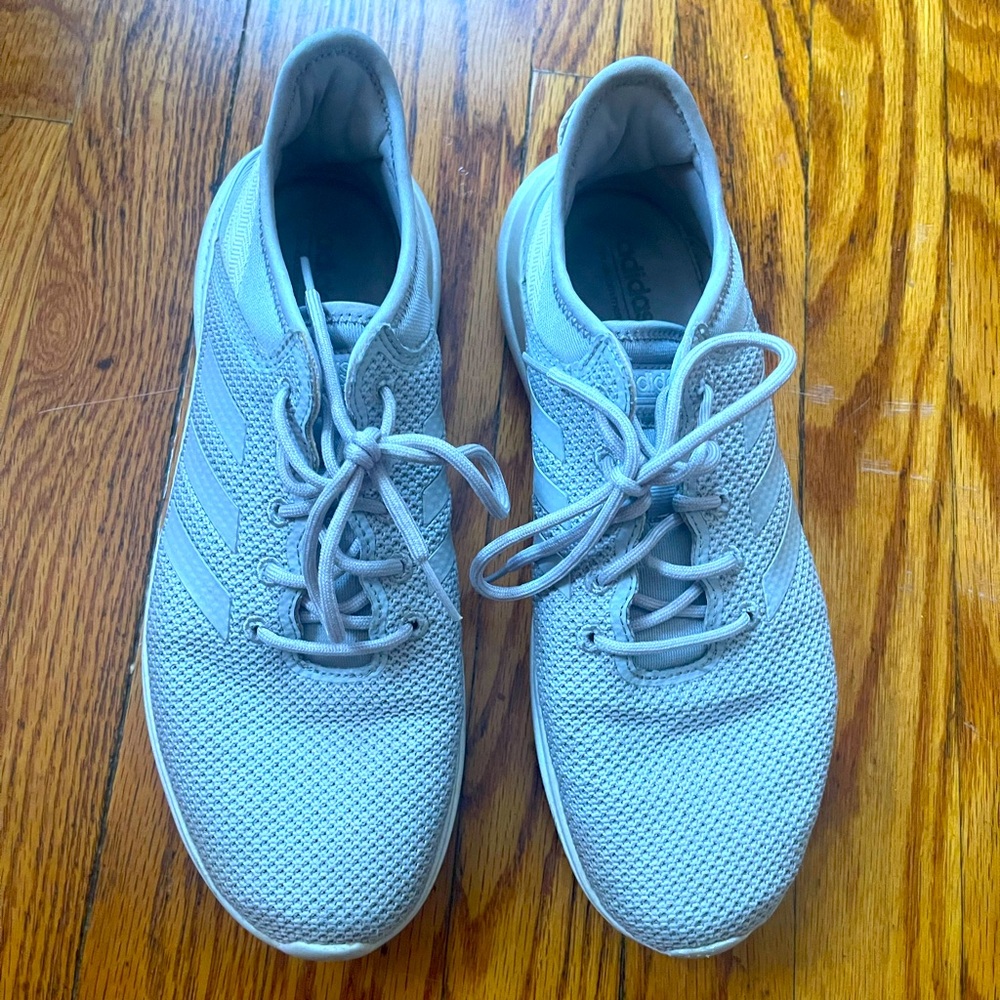 Adidas cloud foam sneakers